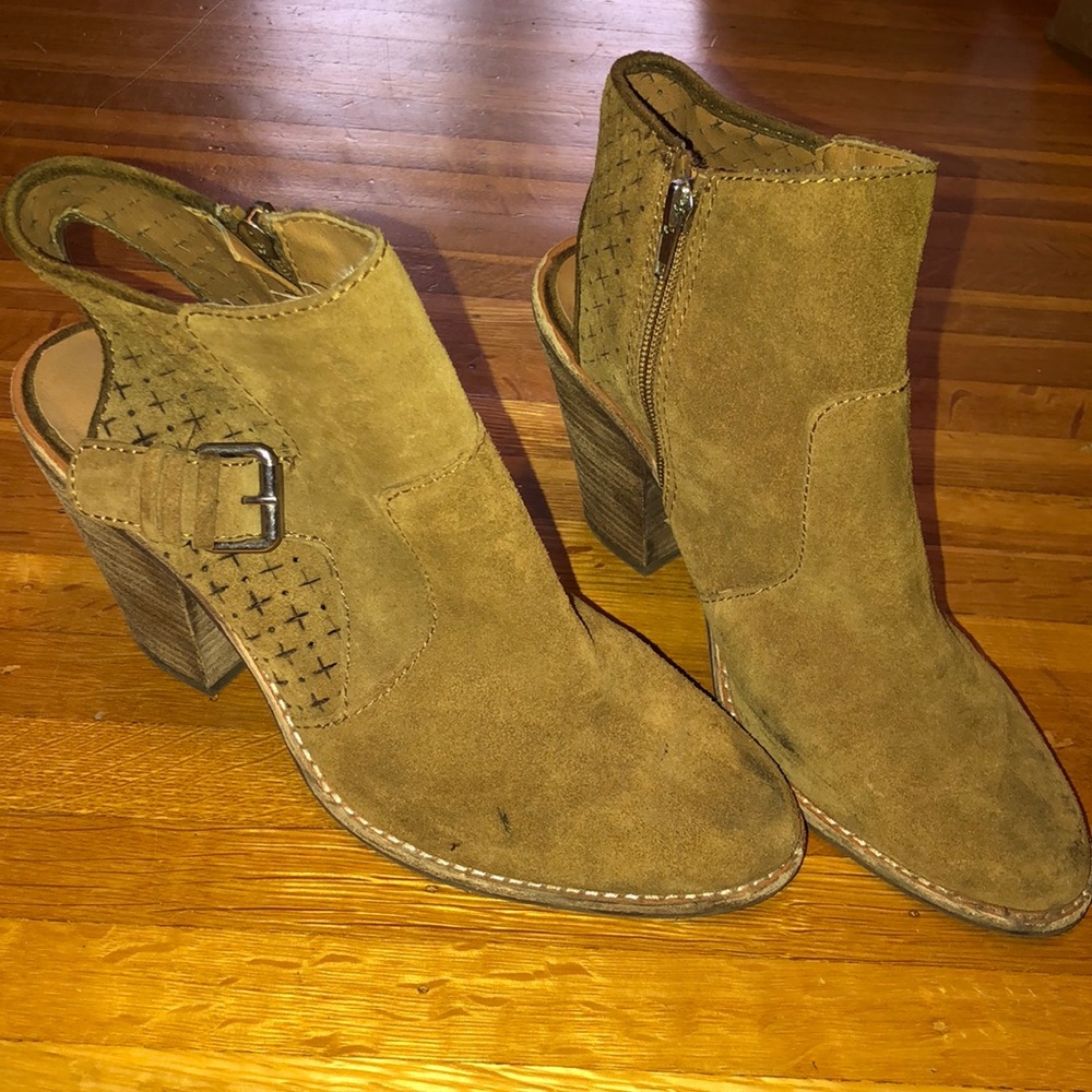 Dolce Vita Heeled Brown Booties, Size 8.5
